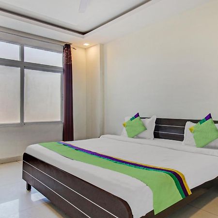 Treebo Silver Grand New Agreement Lucknow Exterior foto