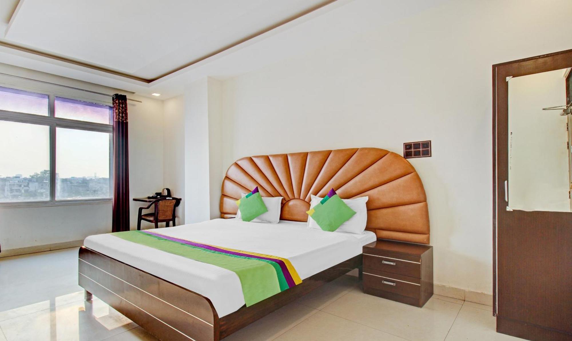 Treebo Silver Grand New Agreement Lucknow Exterior foto