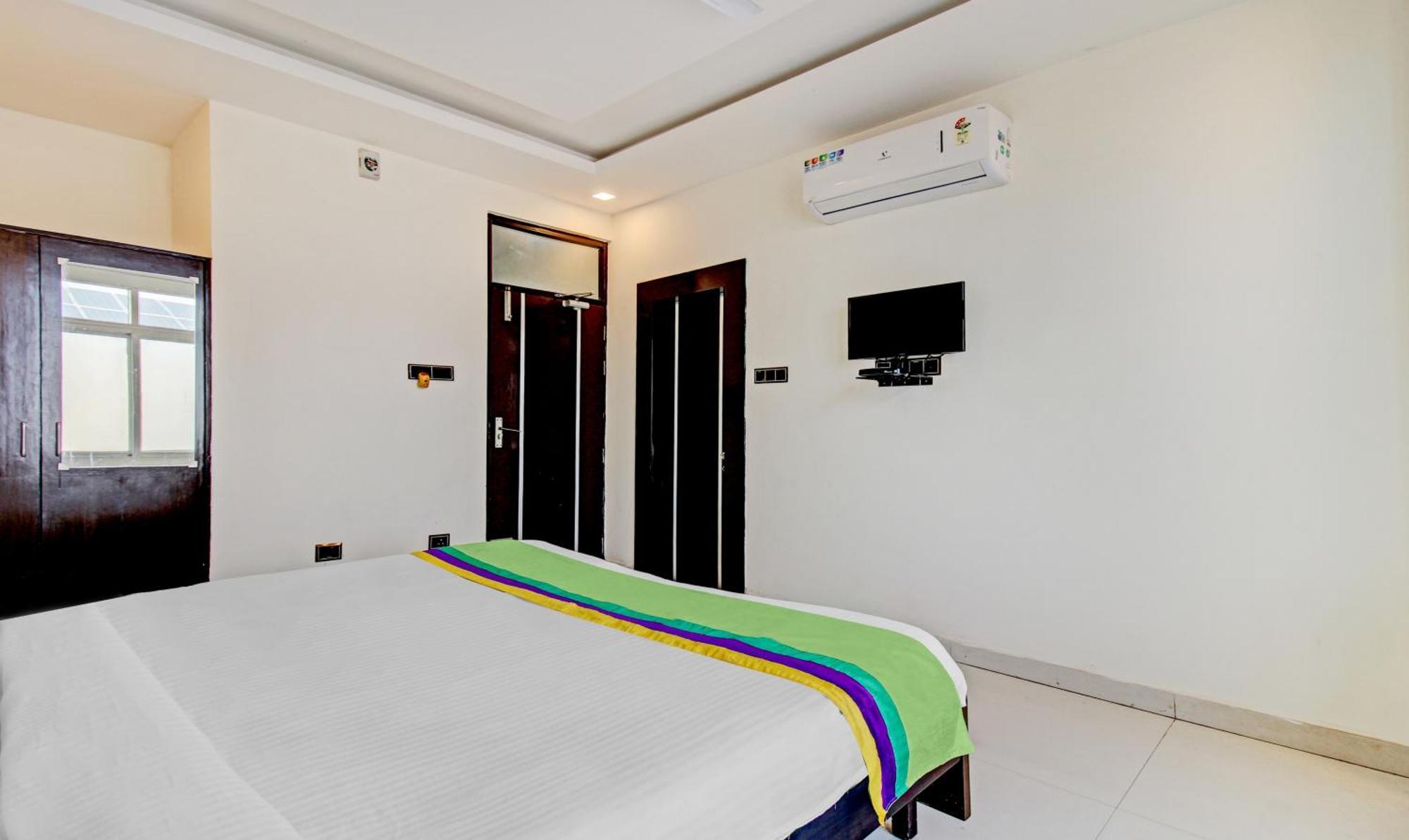 Treebo Silver Grand New Agreement Lucknow Exterior foto